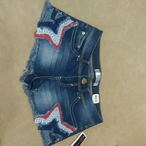 No Boundaries shorts size 5 NWT